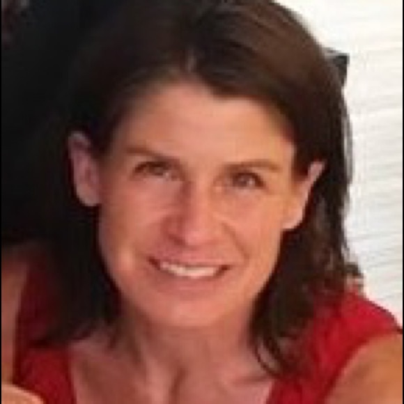 Meet your Posher, Elizabeth - Picture 1 of 1